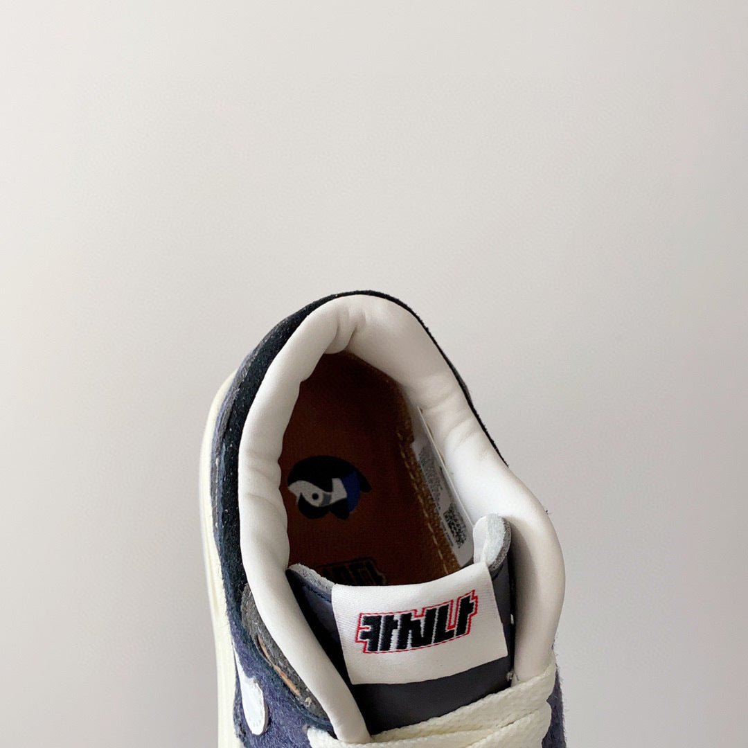 Nike co-branded children's air cushion