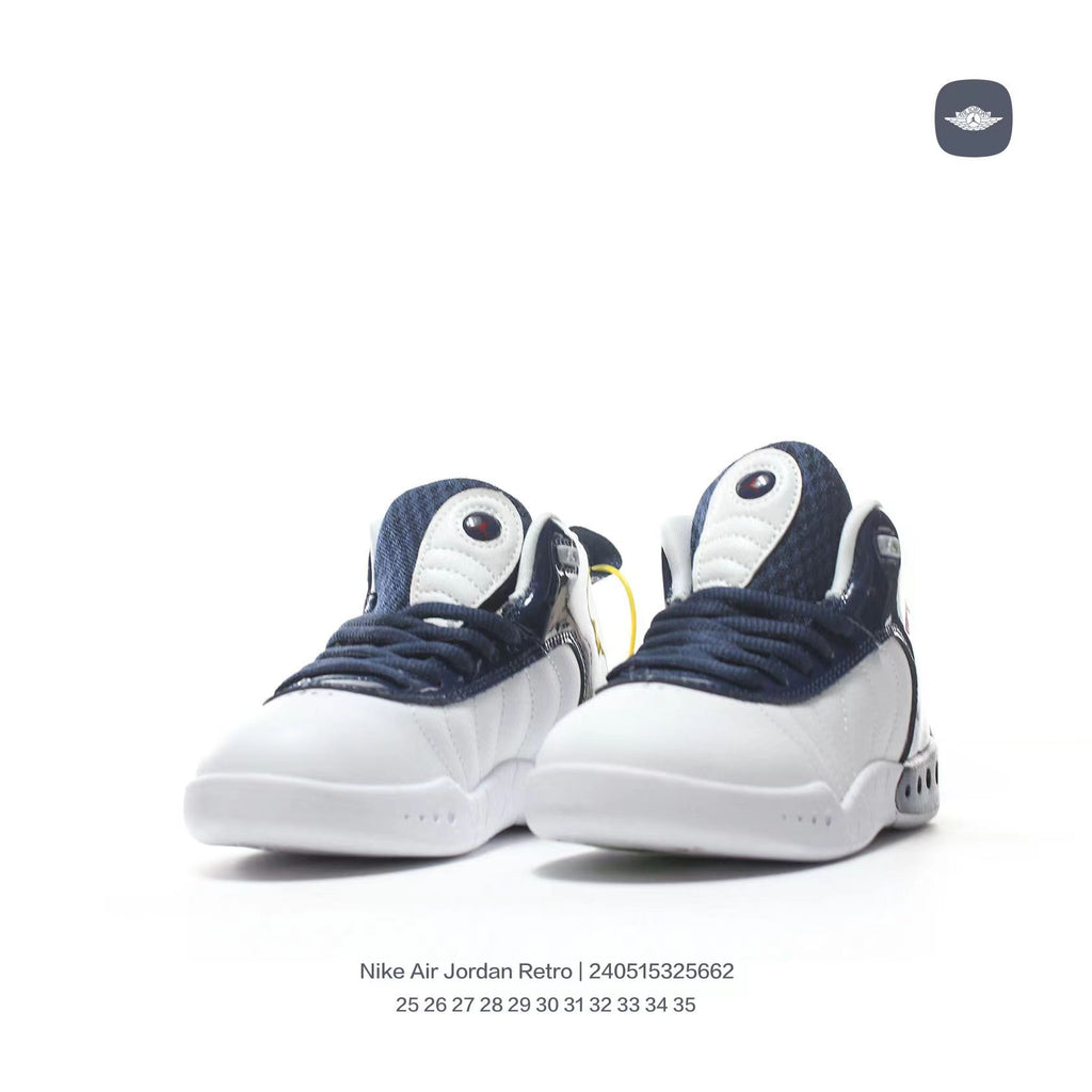 Jordan Retro-combat basketball shoes " white, Navy"