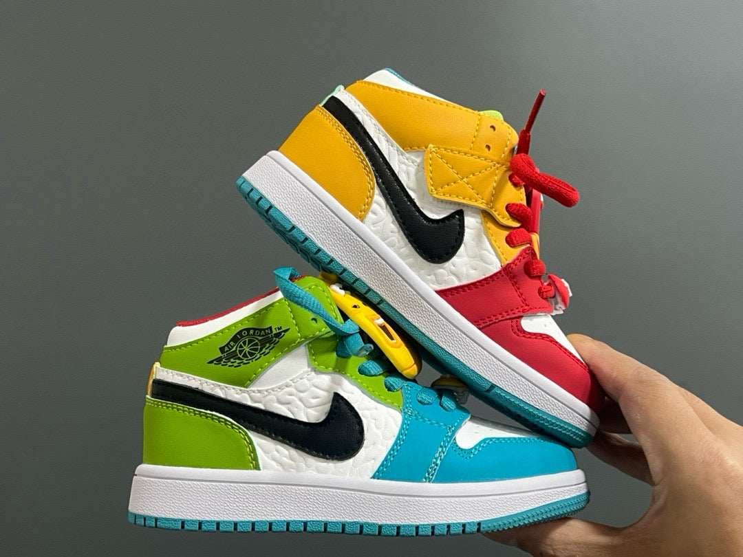 Qiao Yi Zhongbang cartoon funny bug Velcro sneakers"  red, yellow, white, black, turquoise"