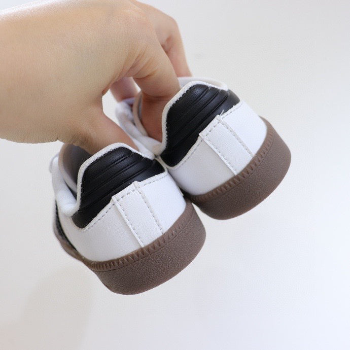 Adidas children's training shoes" white"