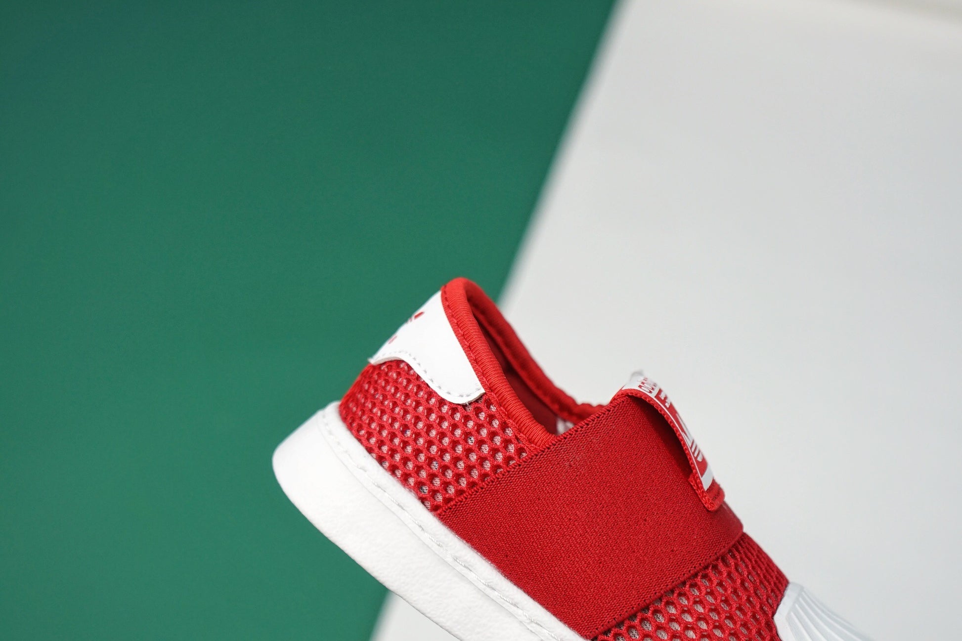 AD one-step soft shell mesh bandage shoes" red"