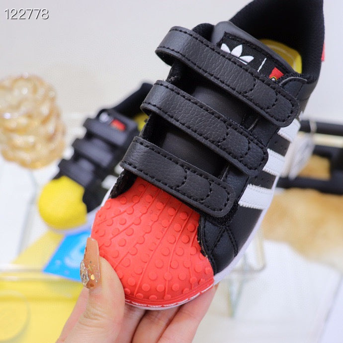 Adidas LEGO joint shell toe children's shoes" black, red, yellow"