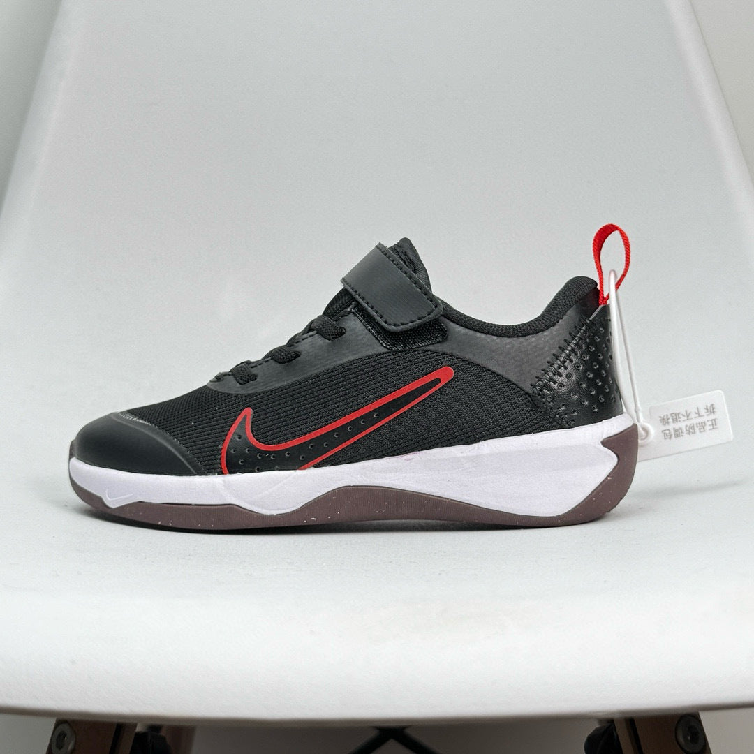 Nike ZOOM Moon Landing Children's Running Shoes" white"