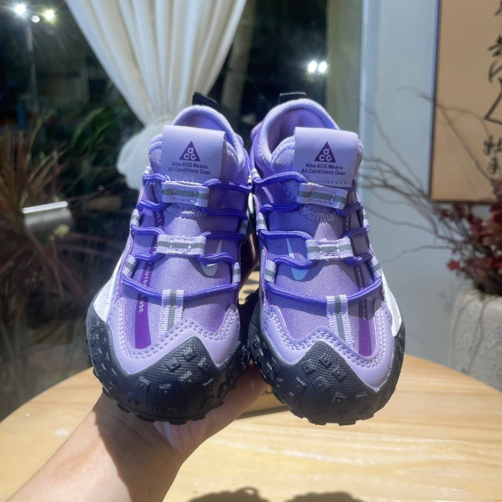 Nike ACG outdoor hiking shoes