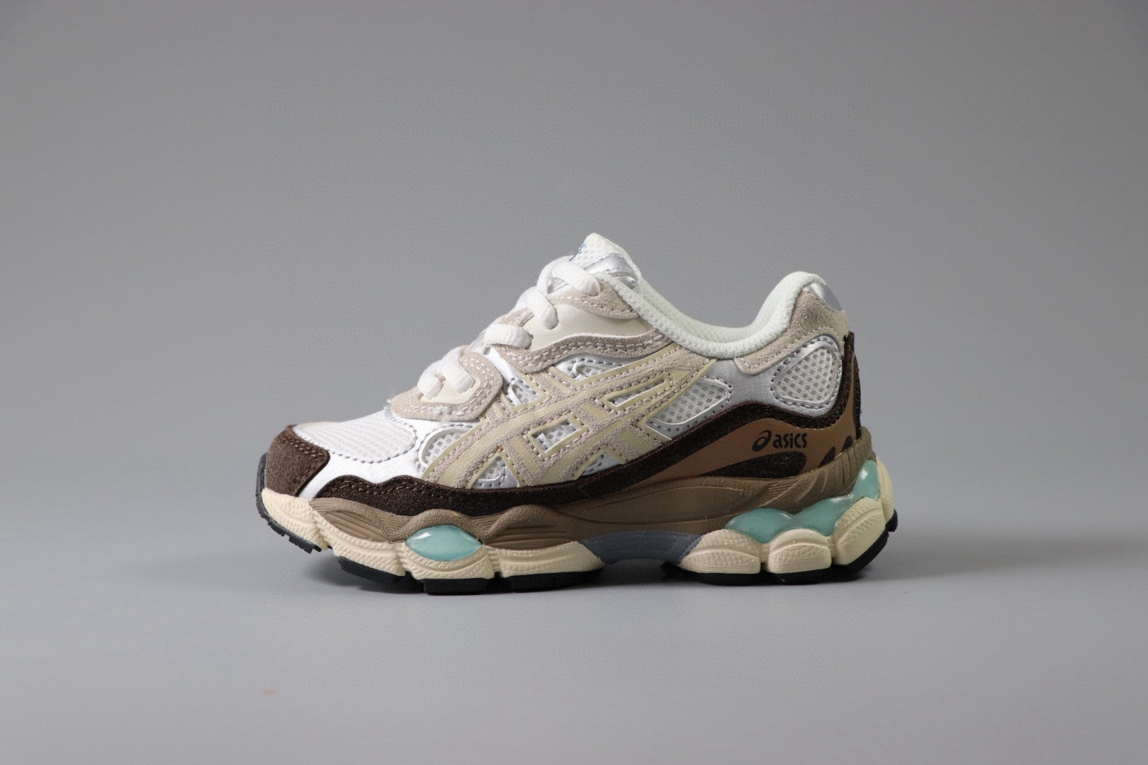 Asics Gel-NYC Professional"  beige, brown, and white"