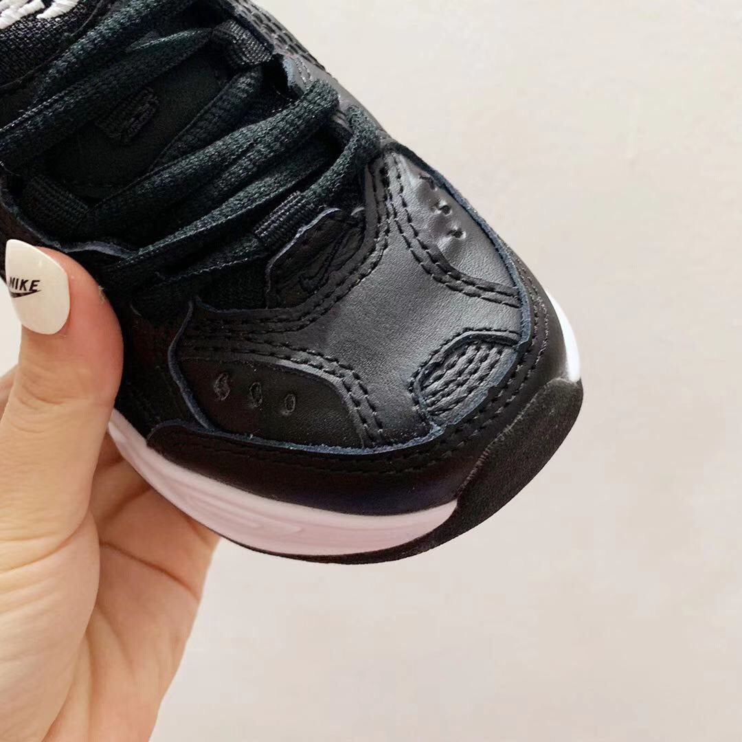 Nike retro dad "black"