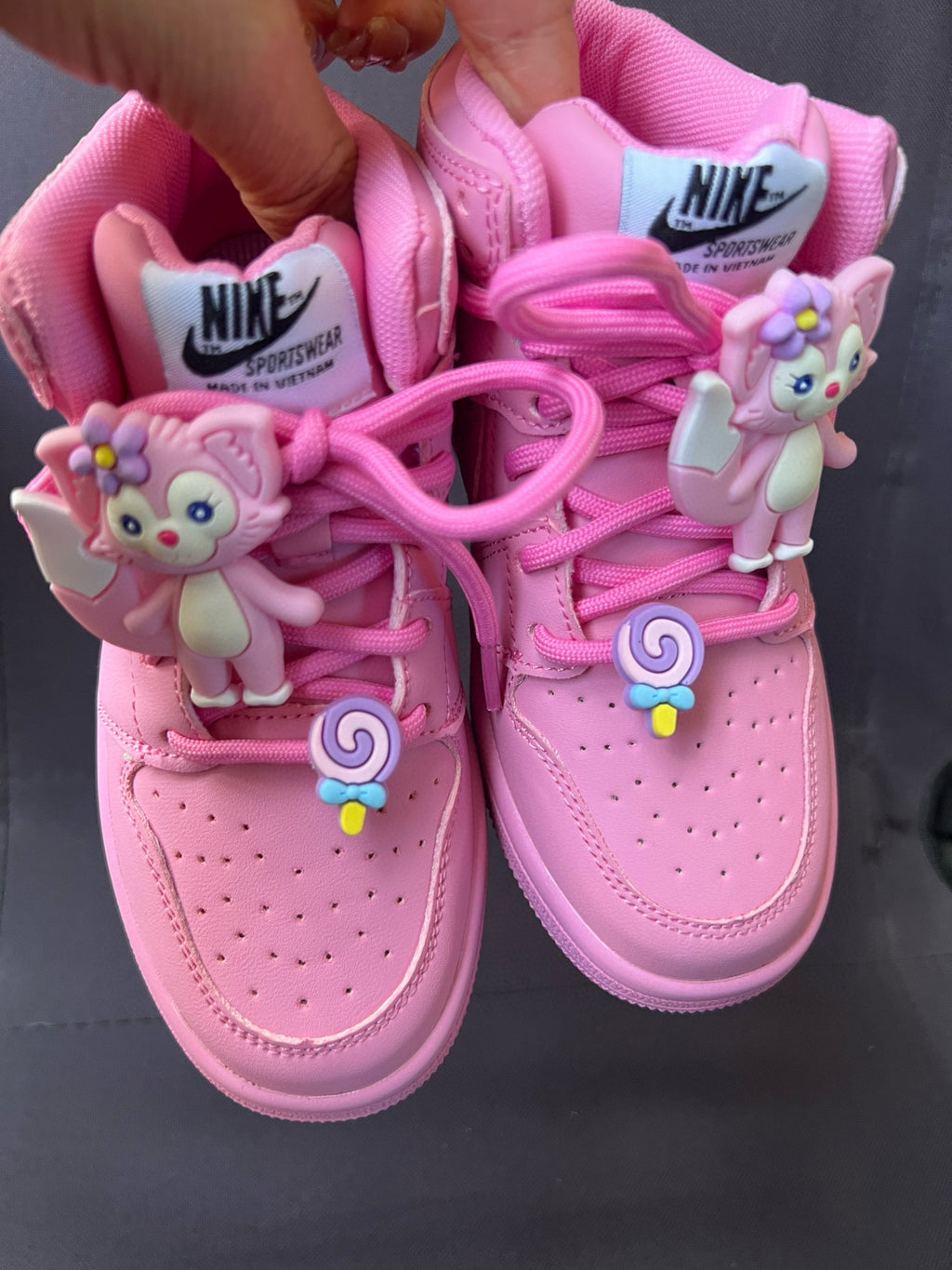 Joe One Cartoon Doll Accessories High Top Sneakers " pink"