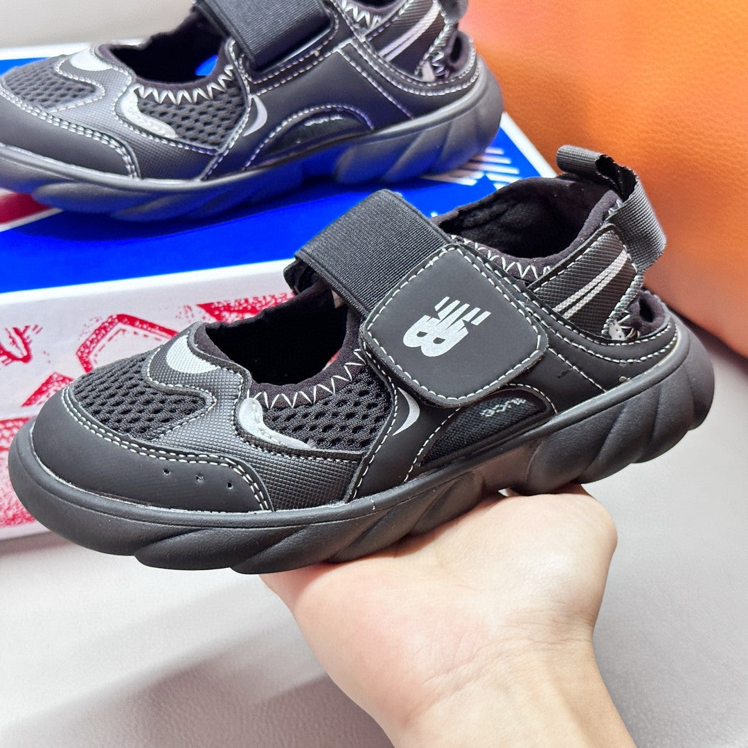 NB920 children's sandals children's beach sandals" black"