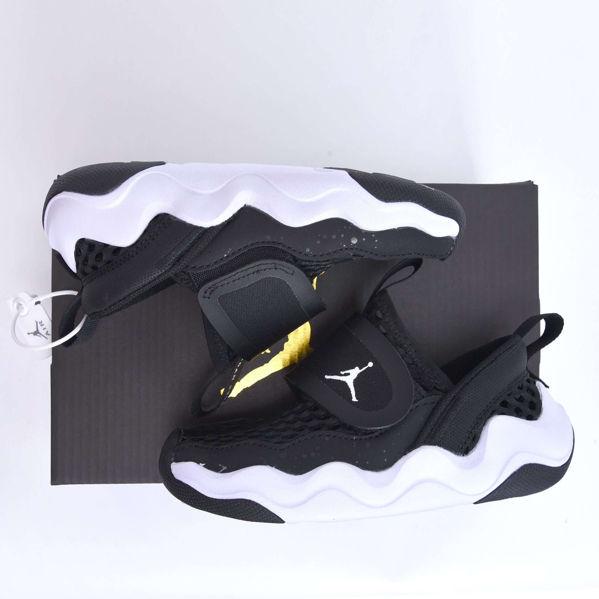 Jordan Little Shark Mesh Shoes for Kids "black"