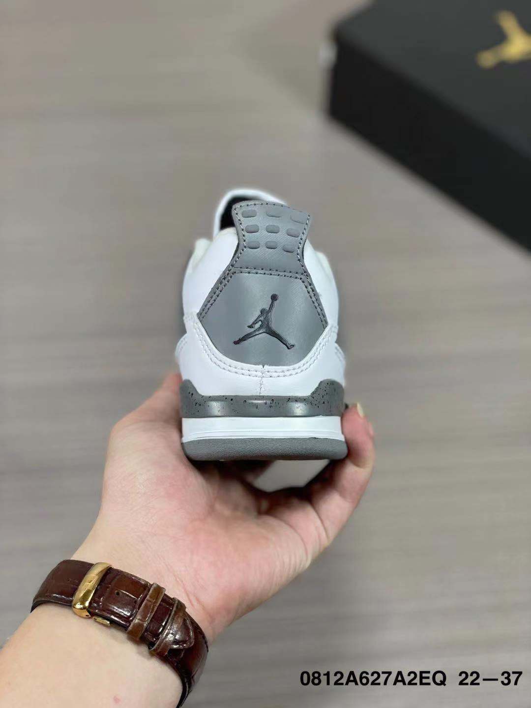 Joe 4 head level" white, gray"