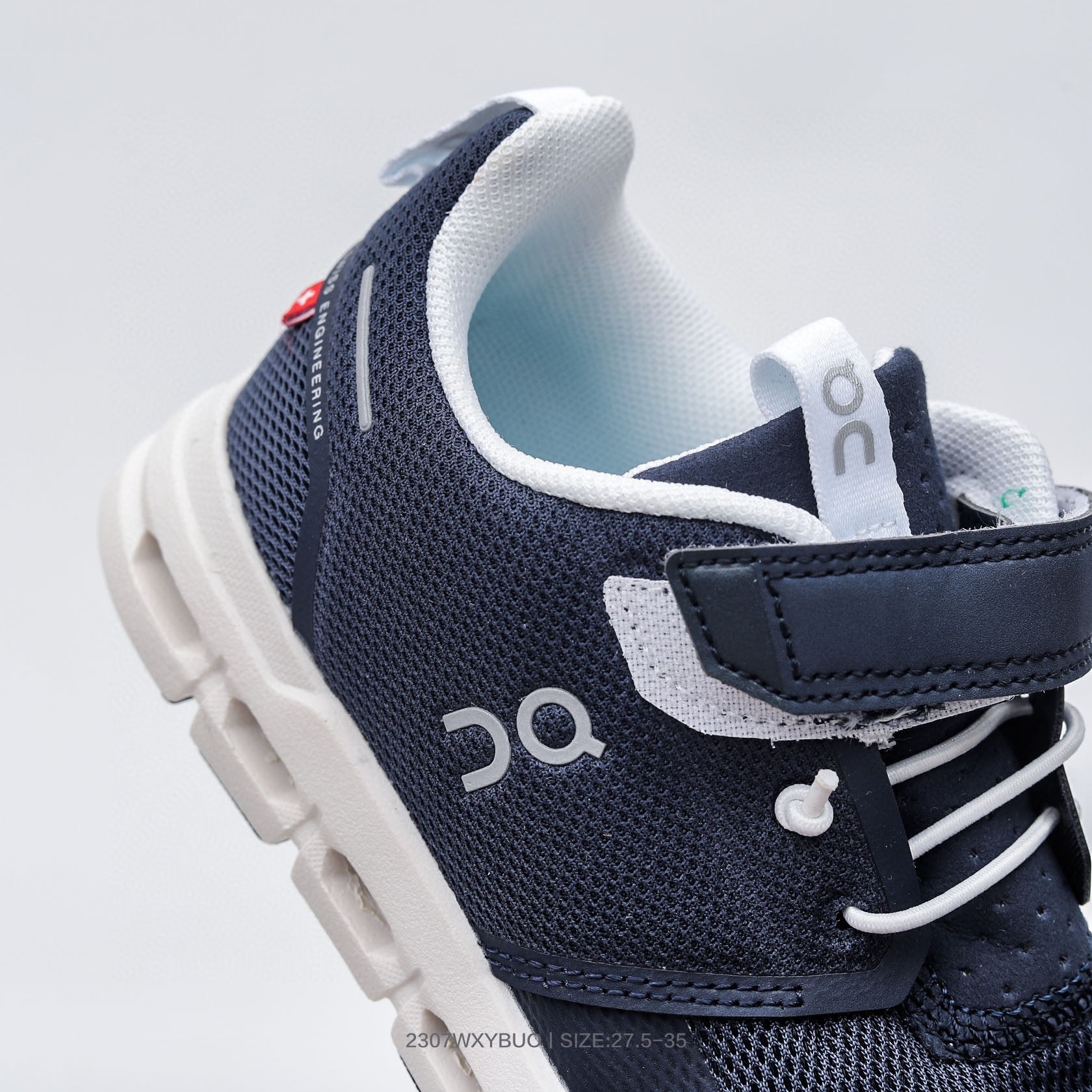 ON Cloud running comprehensive sports shoes "  navy"