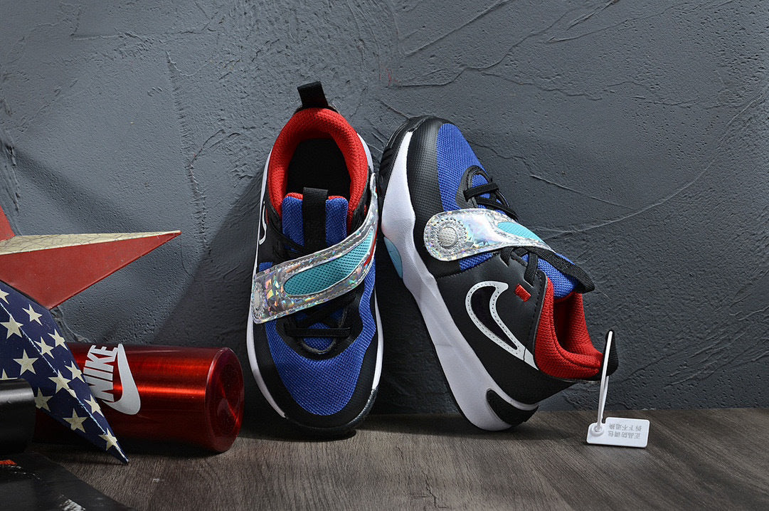 Nike's new UFO slip-on shoes for children" black"