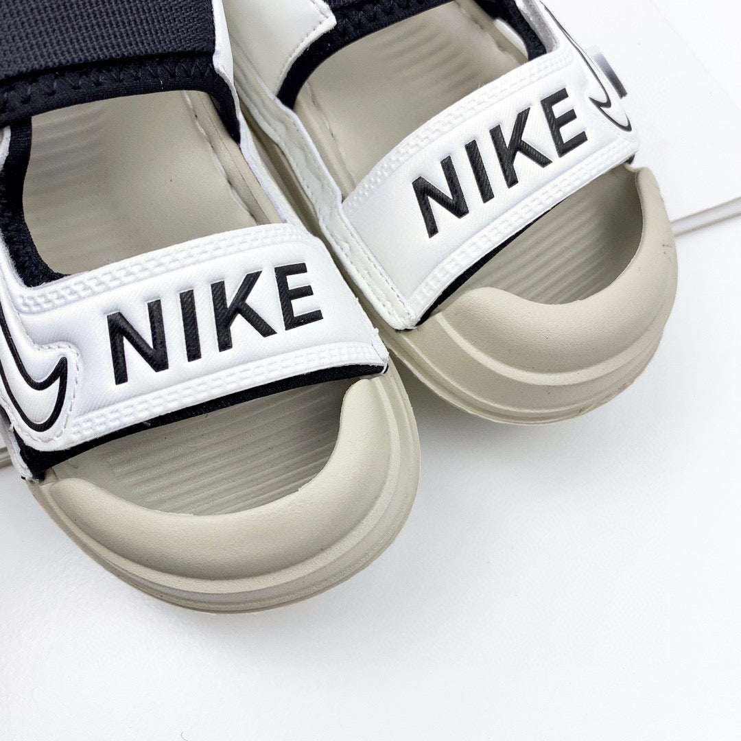 Nike Twist Lock Closed Toe Sandals "light gray, navy"
