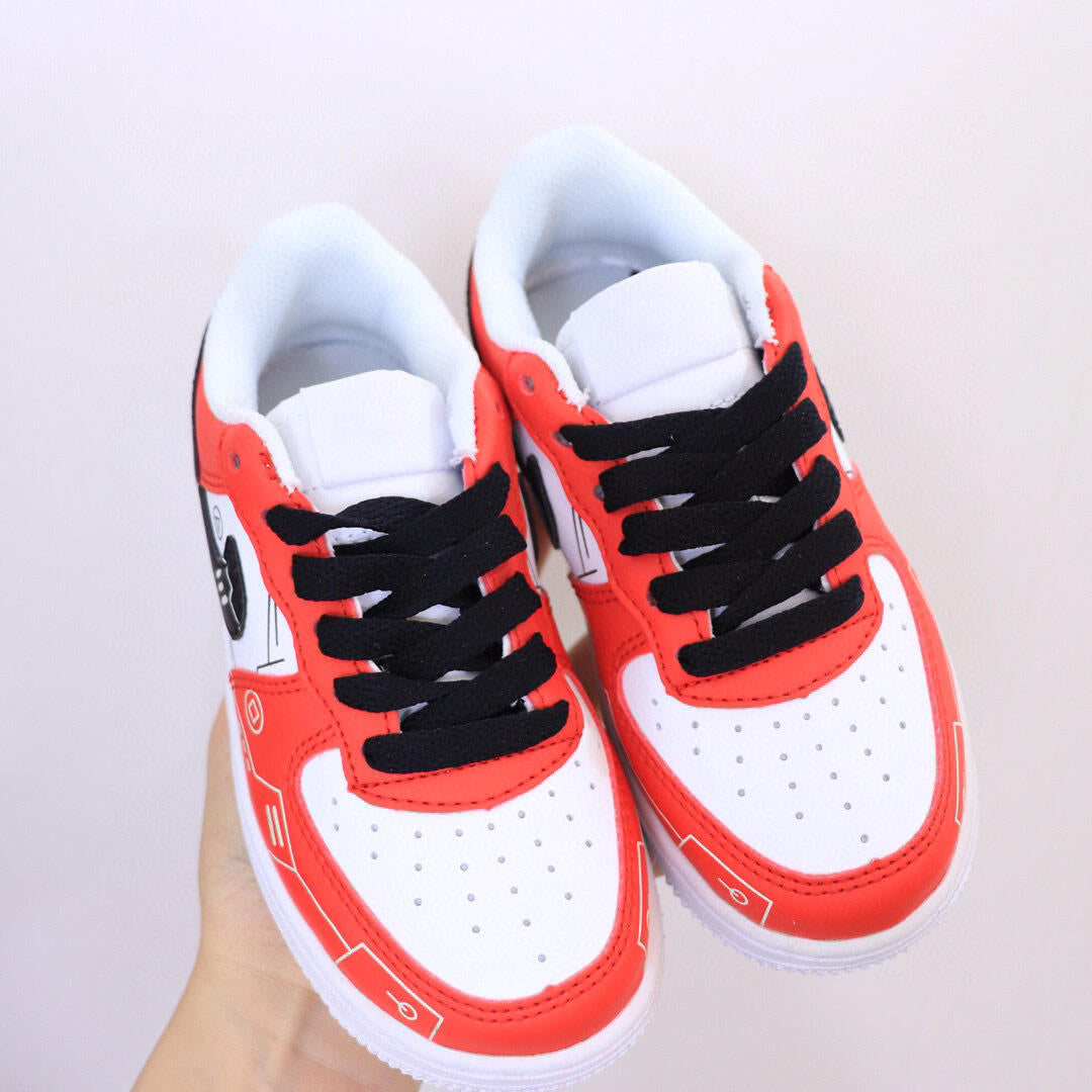 Air Force low-top lace-up sneakers" white, red"