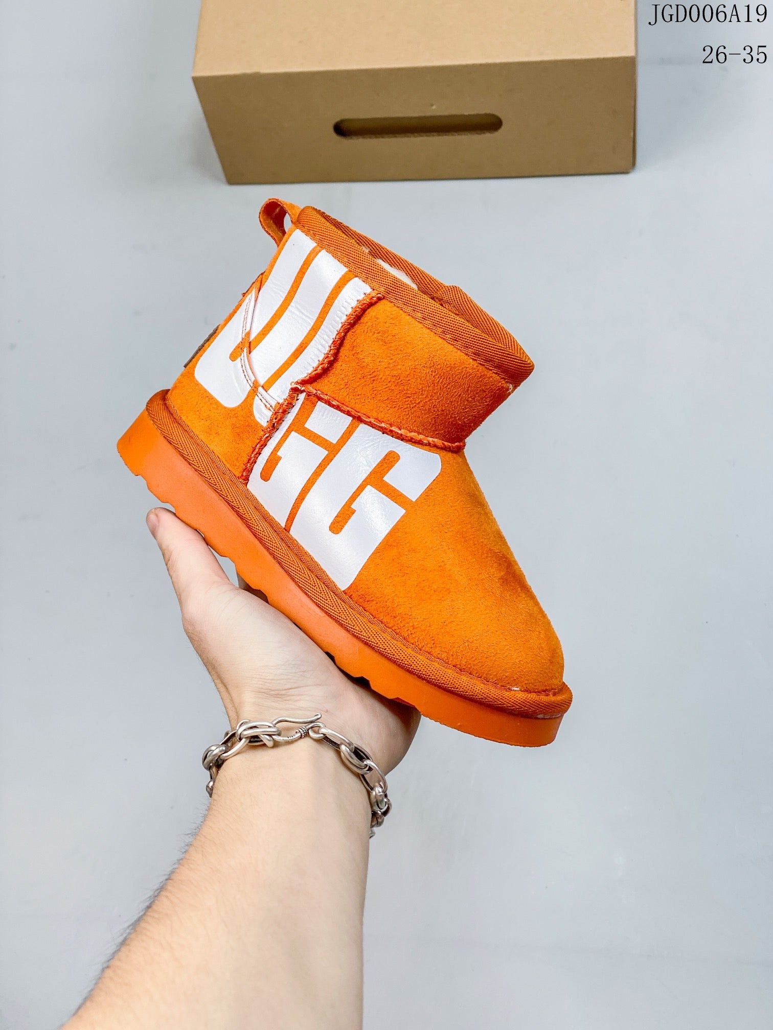 U-GG Zhou Dongyu" Orange"