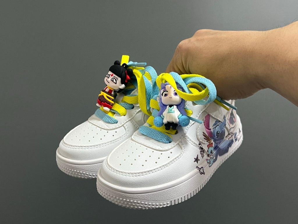 Empty one size pair of shoelaces Velcro cartoon