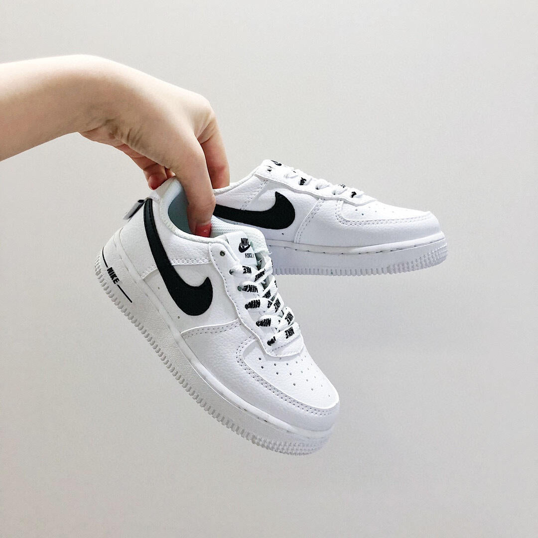 Air Force low-top lace-up sneakers" white"
