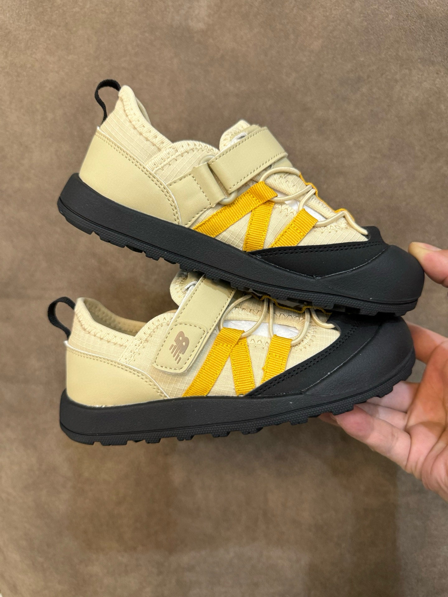 N3205 Velcro River Tracing Children's Sandals"   black, light beige/cream, and yellow"