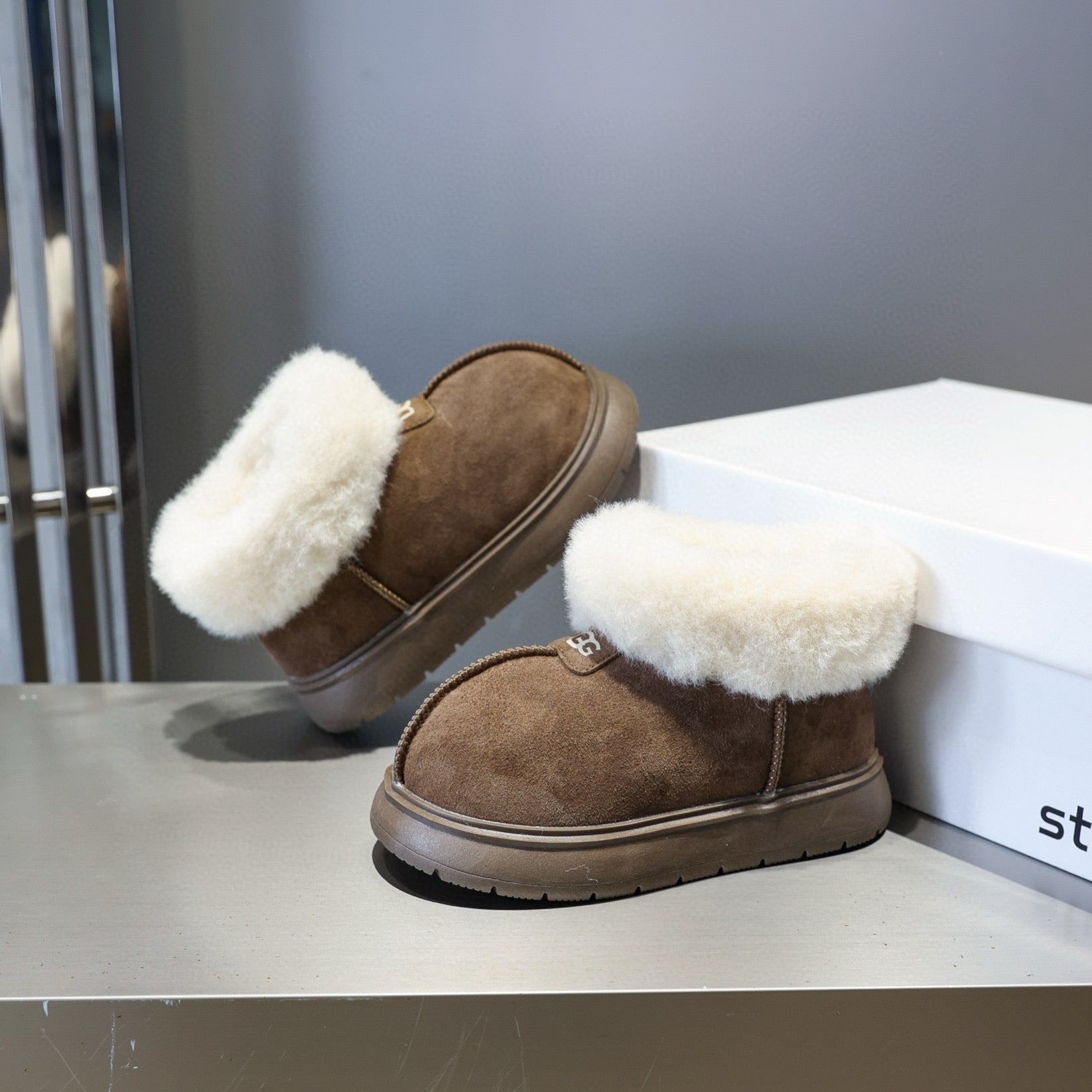 U-GG ugly leather big head snow boots" brown"