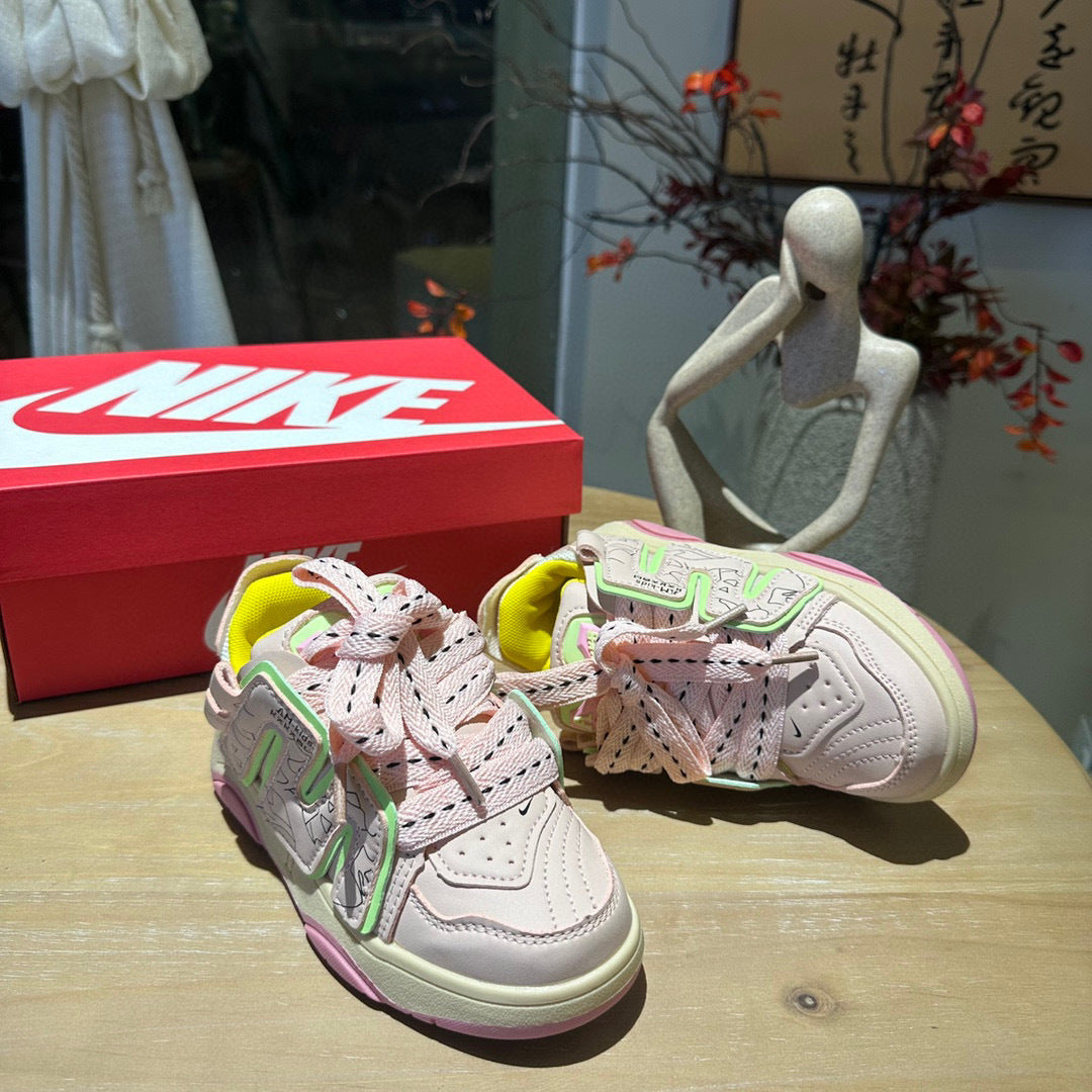 Nike overseas limited edition joint Velcro
