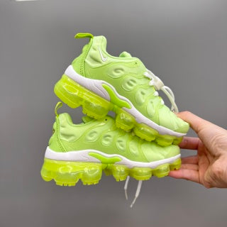 Nike AIR MAX plus full-length air cushion"  lime green."