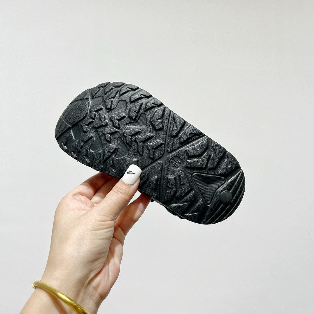 Nike Red Panda Soft Sole Beach Sandals" black"