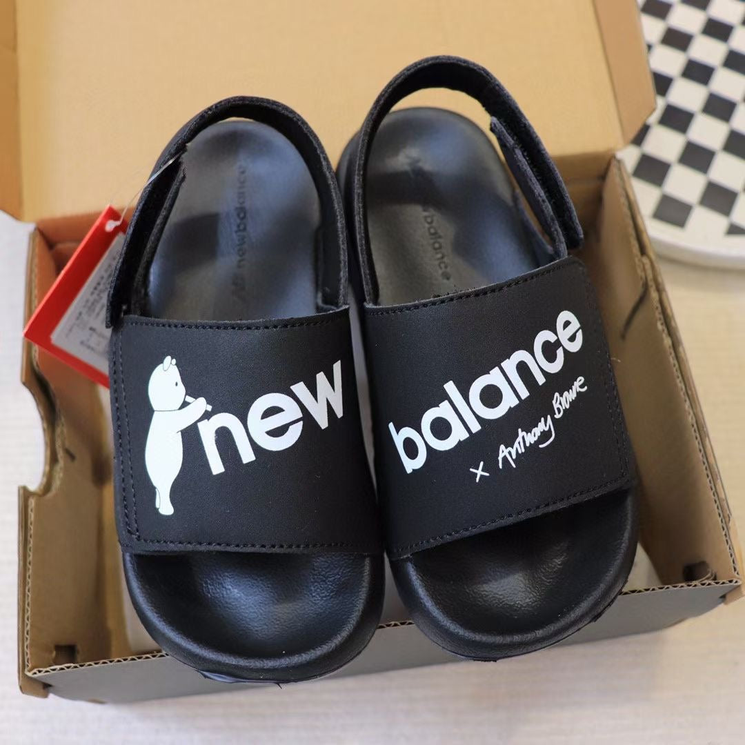 N large breasted sandals" black"