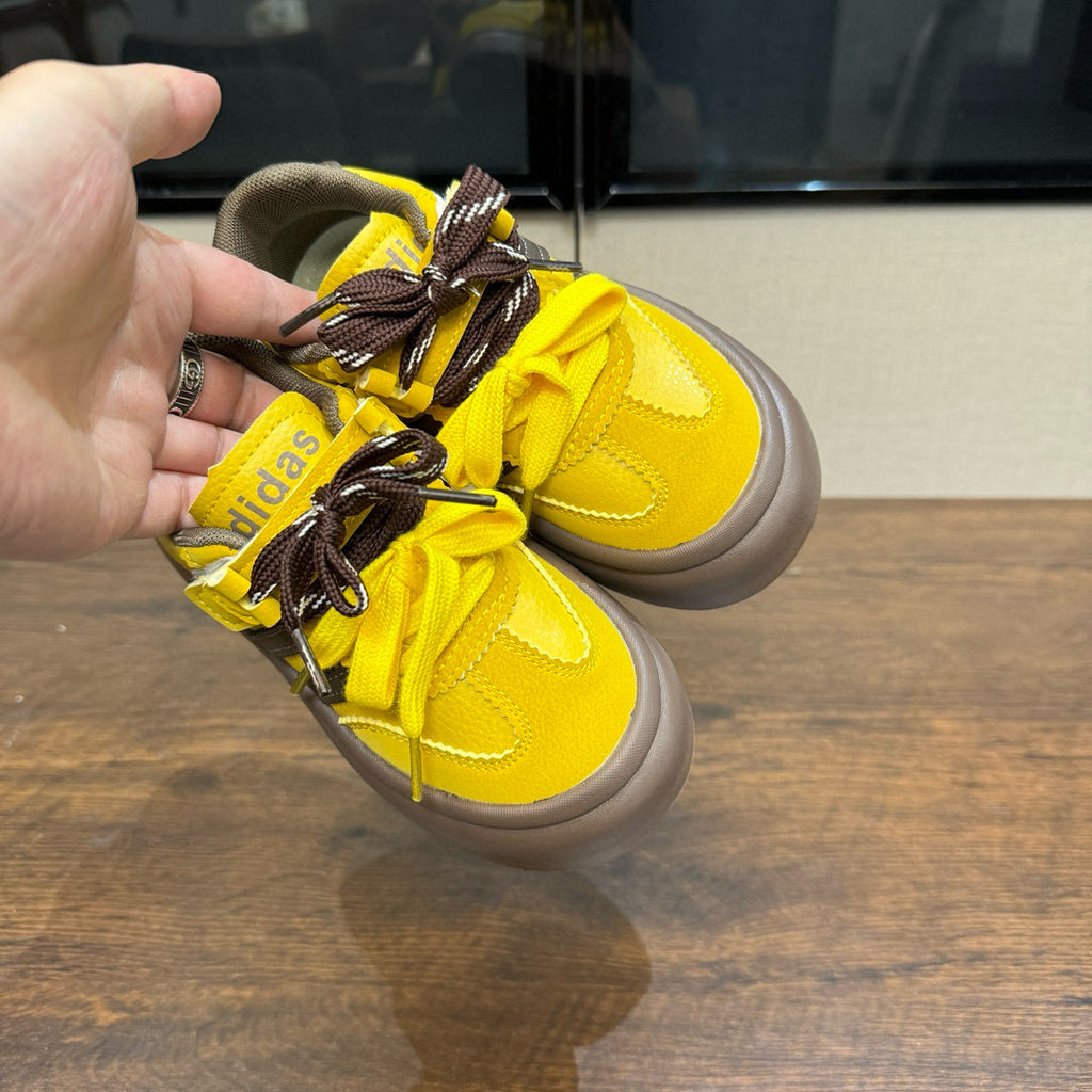 Adidas training invisible Velcro sneakers" yellow, brown"