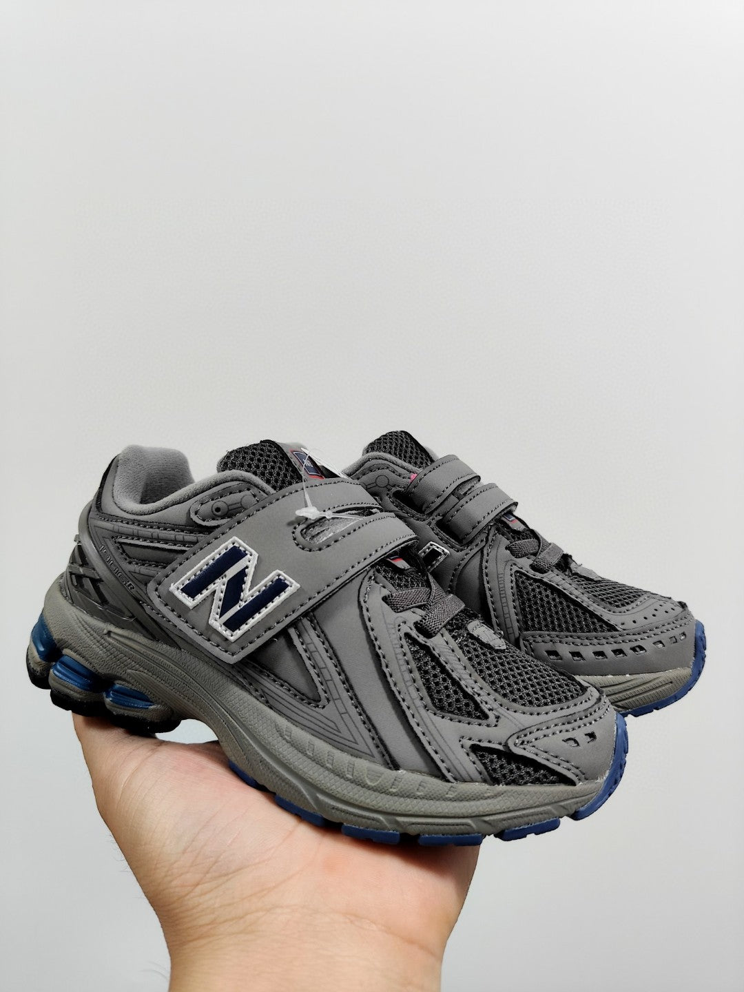 NB 1906 Velcro Kids Running Shoes" gray"