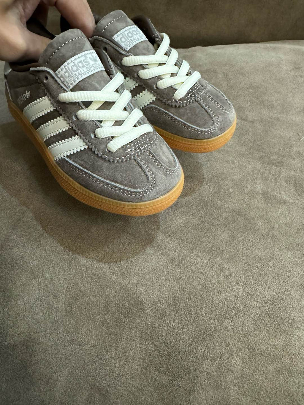 Adidas training 3 generation pig leather children's shoes" gray"