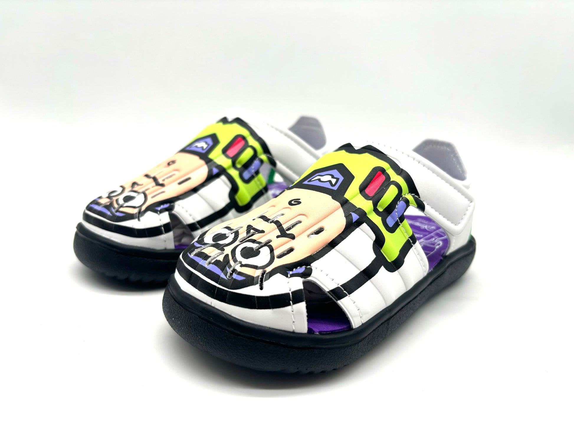 Adidas Seahorse III hole shoes" white"