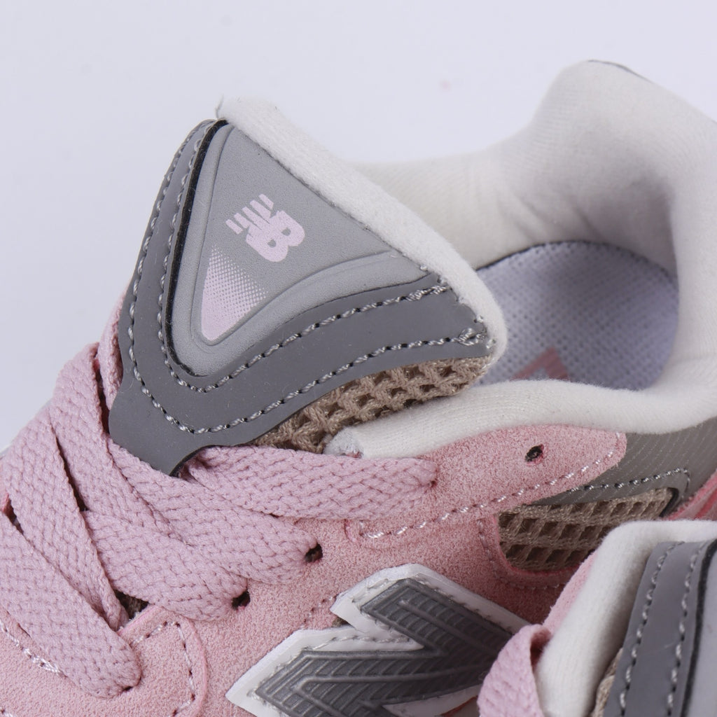 N 2010 children's shoes "light dusty pink, beige, with dark grey"