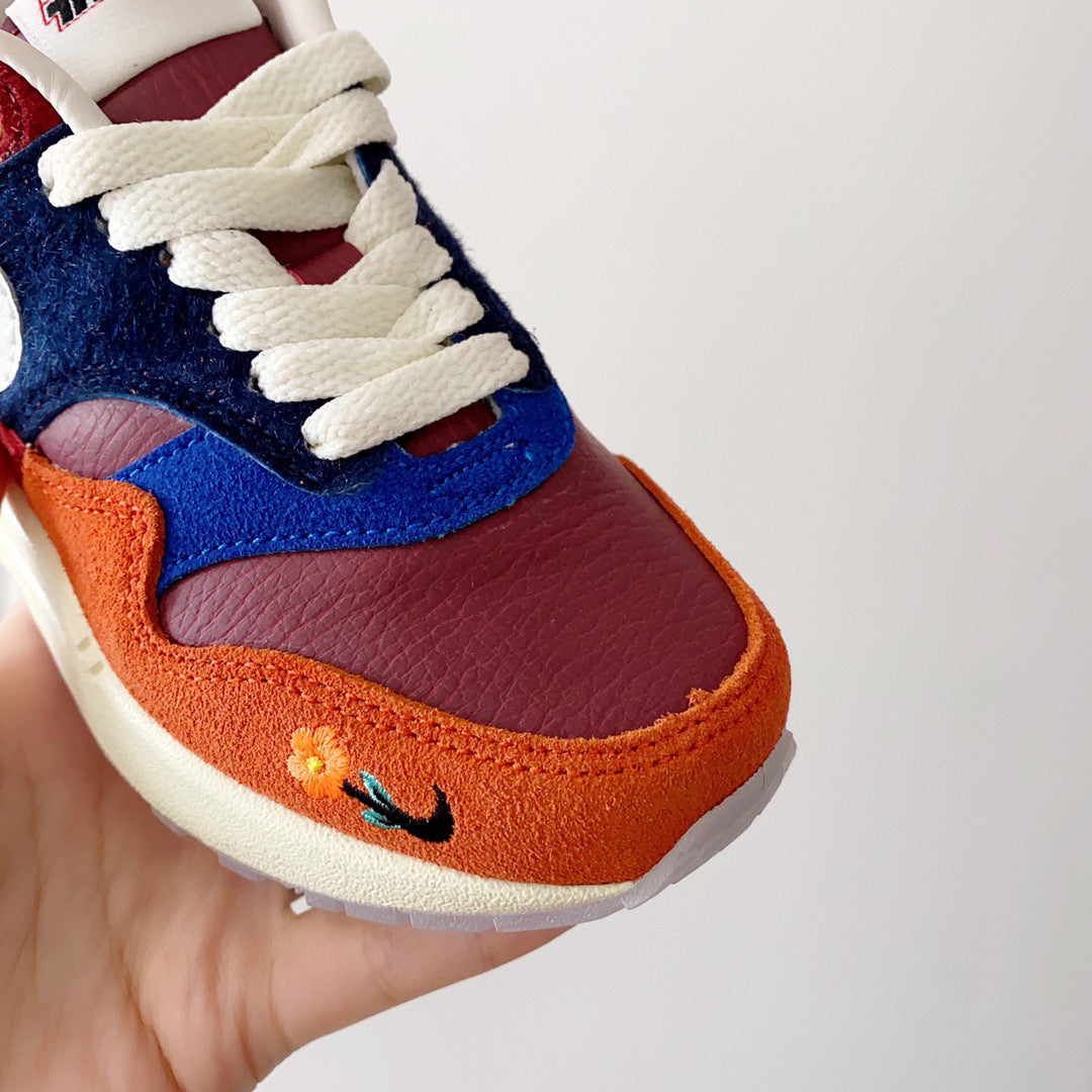 Nike co-branded children's air cushion