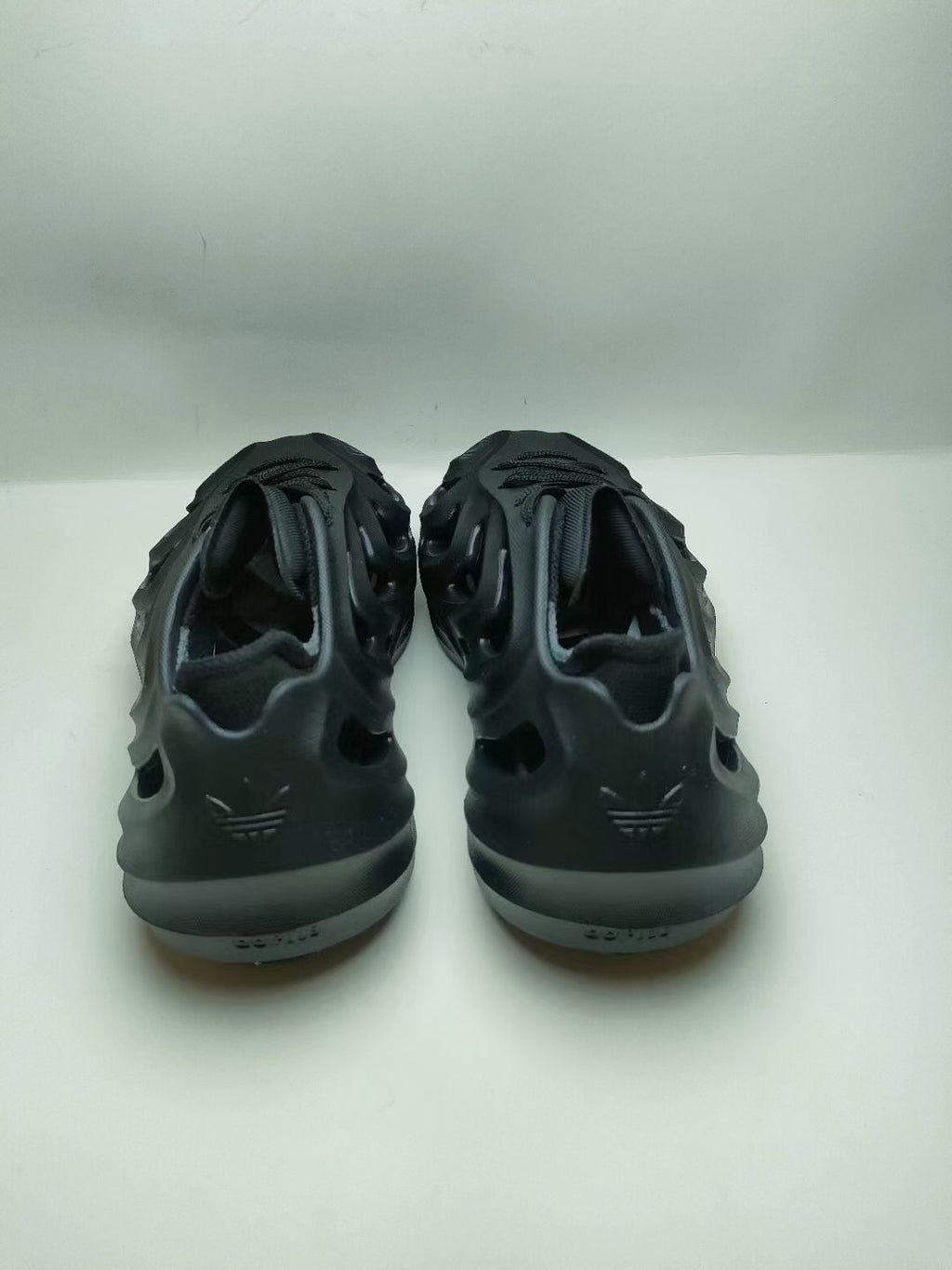 ADIDAS clover adiFOM boys and girls hole shoes " black"