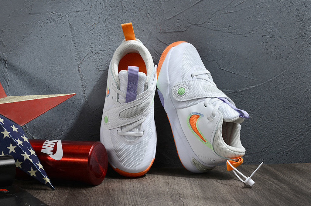 Nike's new UFO slip-on shoes for children" white, orange"