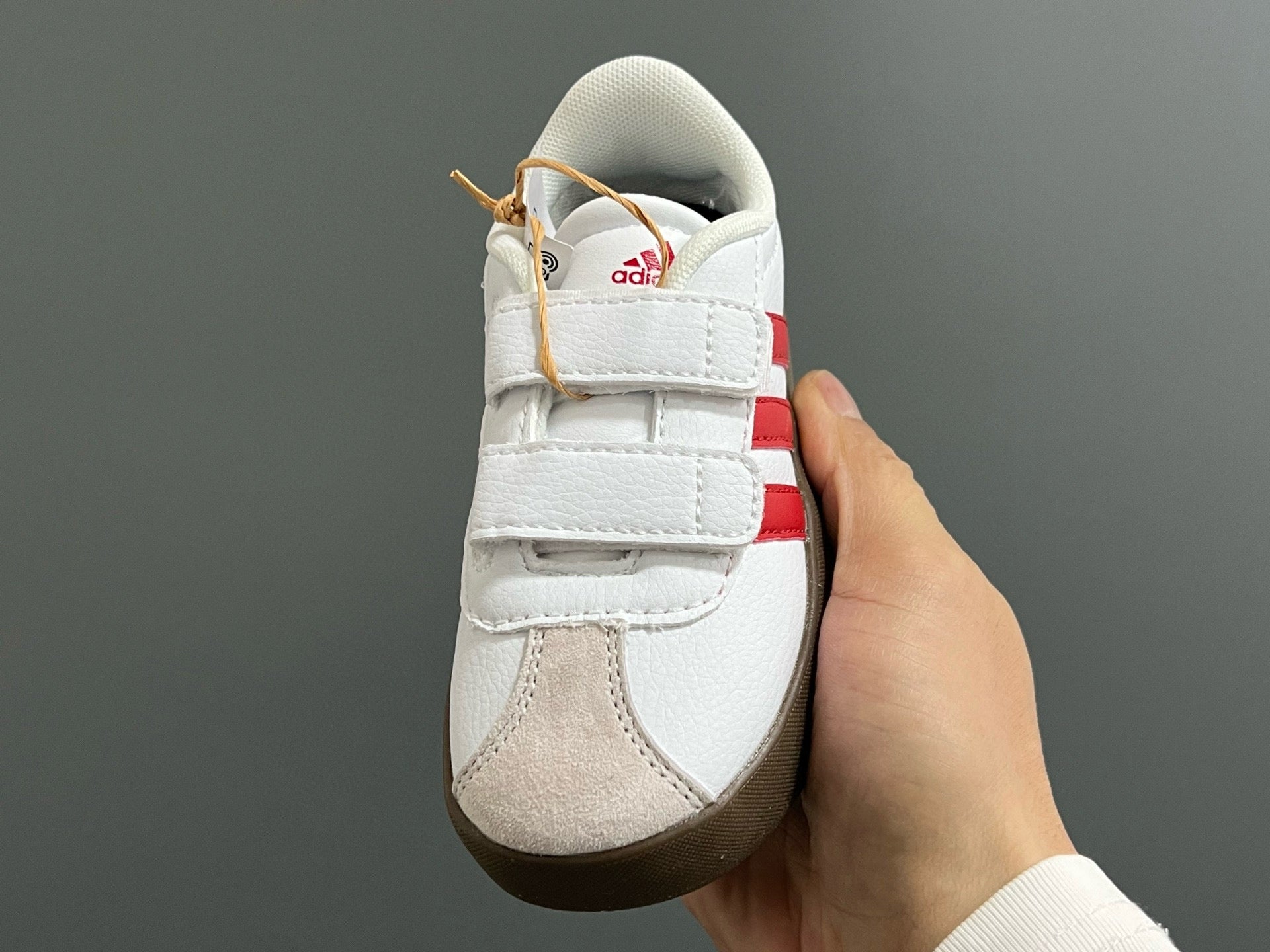 Adidas tennis shoes" white, red"