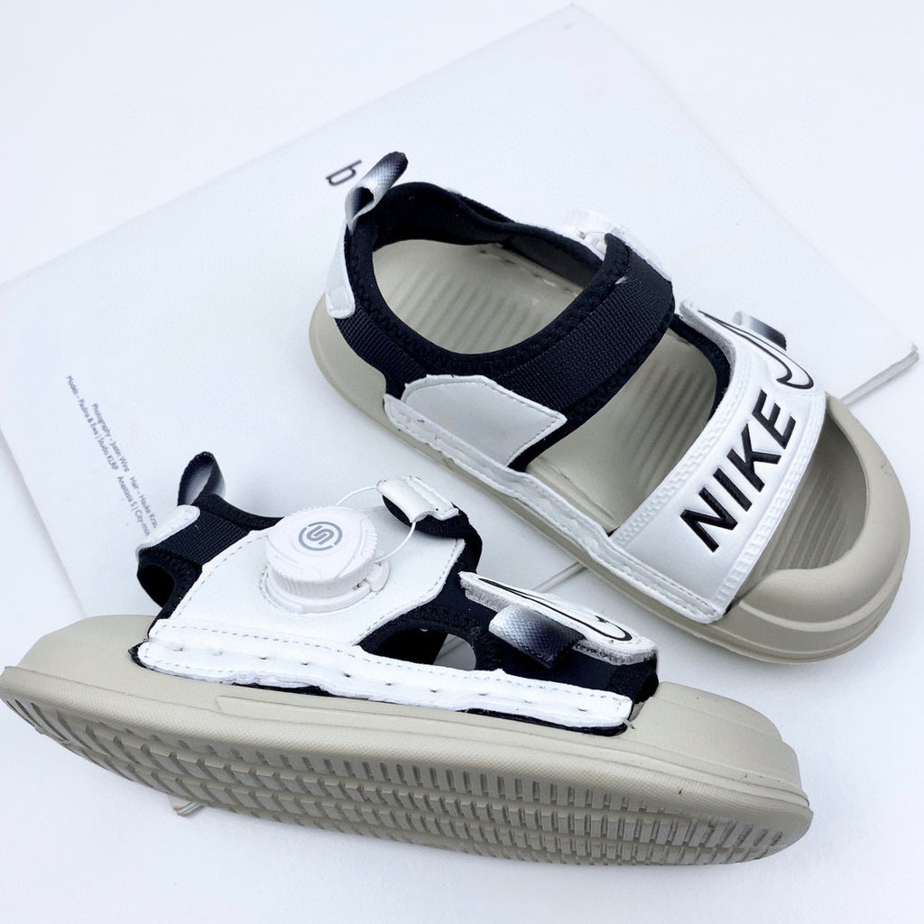 Nike Twist Lock Closed Toe Sandals "light gray, navy"