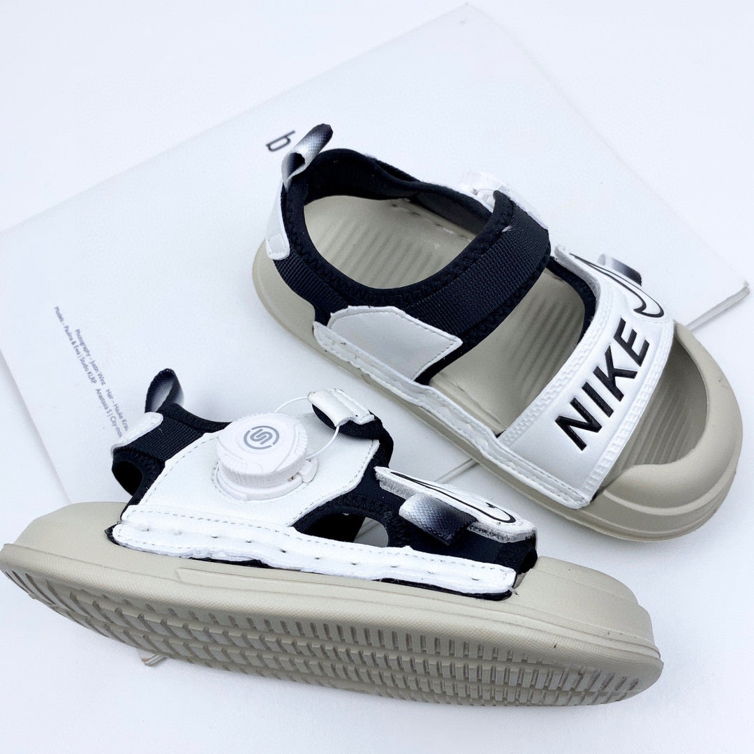 Nike Twist Lock Closed Toe Sandals "light gray, navy"