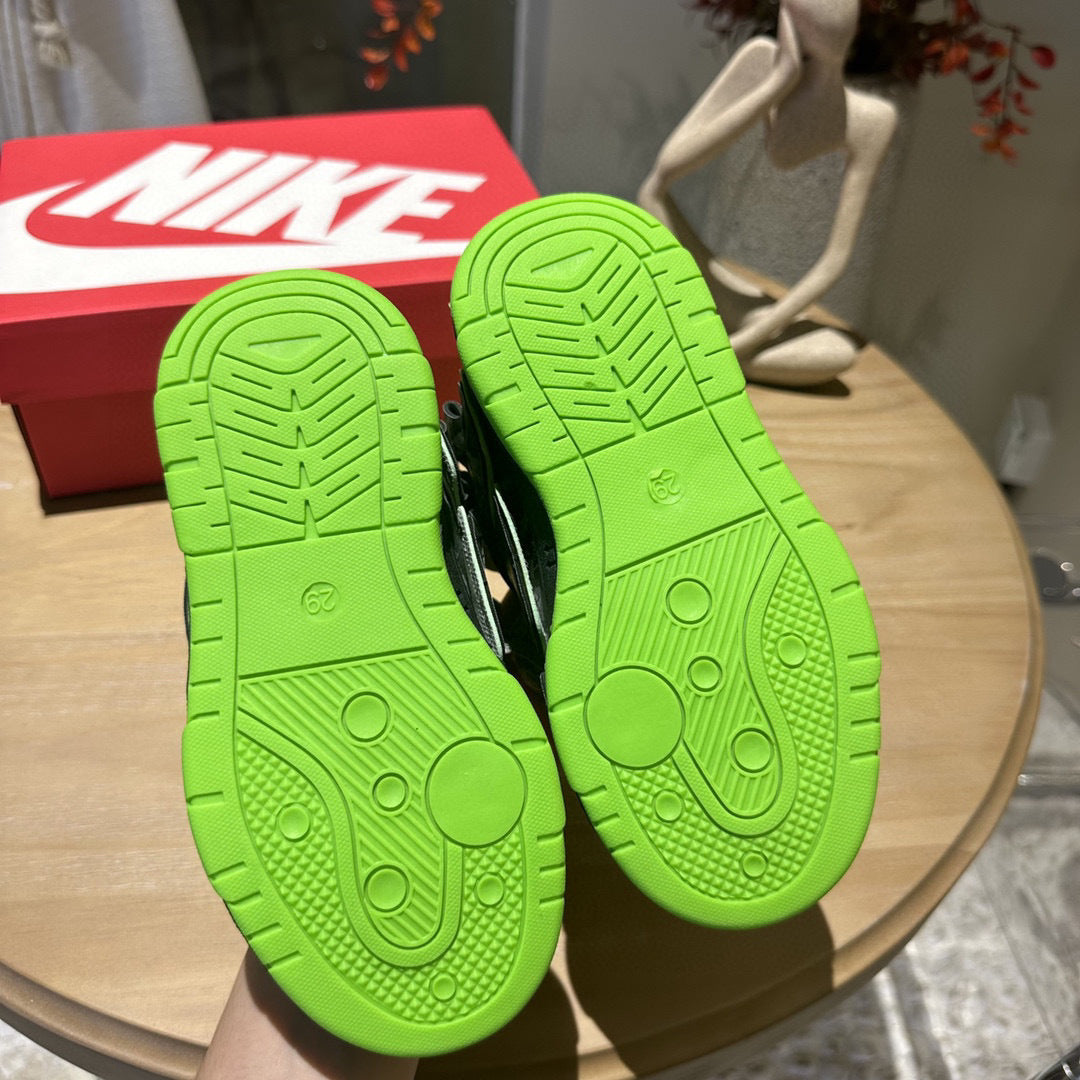 Nike overseas limited edition joint Velcro