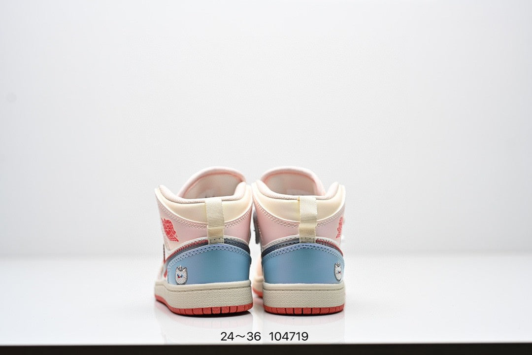 Children's shoes Air Jordan 1/ Basketball" white/cream, light pink, light blue"