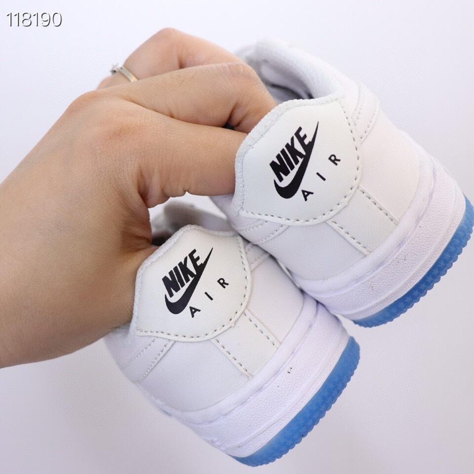 Air Force low-top lace-up sneakers" white"