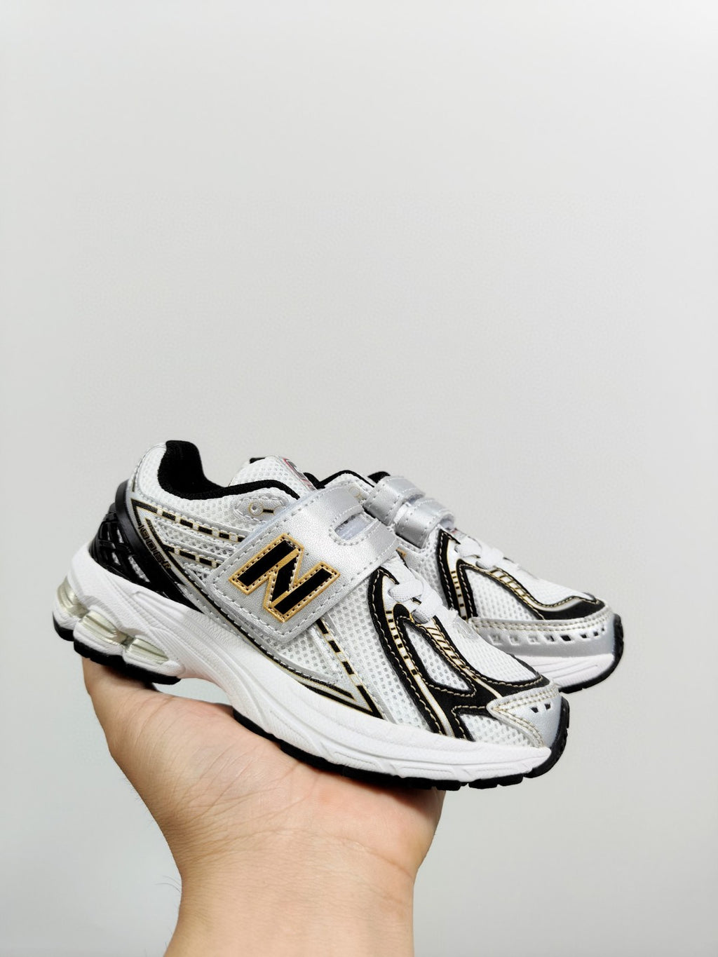NB 1906 Velcro Kids Running Shoes" silver"