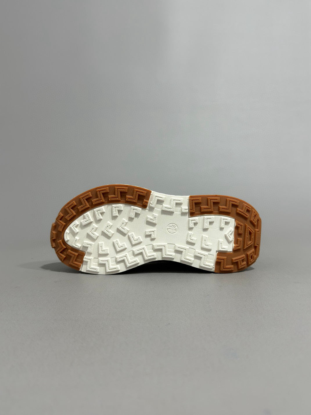 Adidas Popcorn Running Shoes" cream, beige"