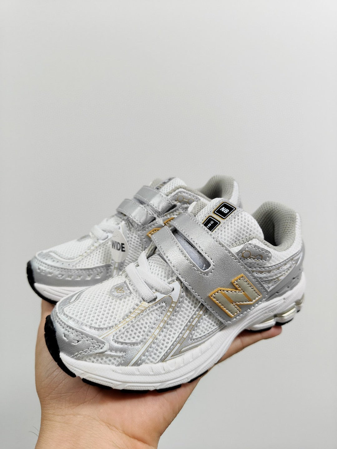 NB 1906 Velcro Kids Running Shoes" white, silver"