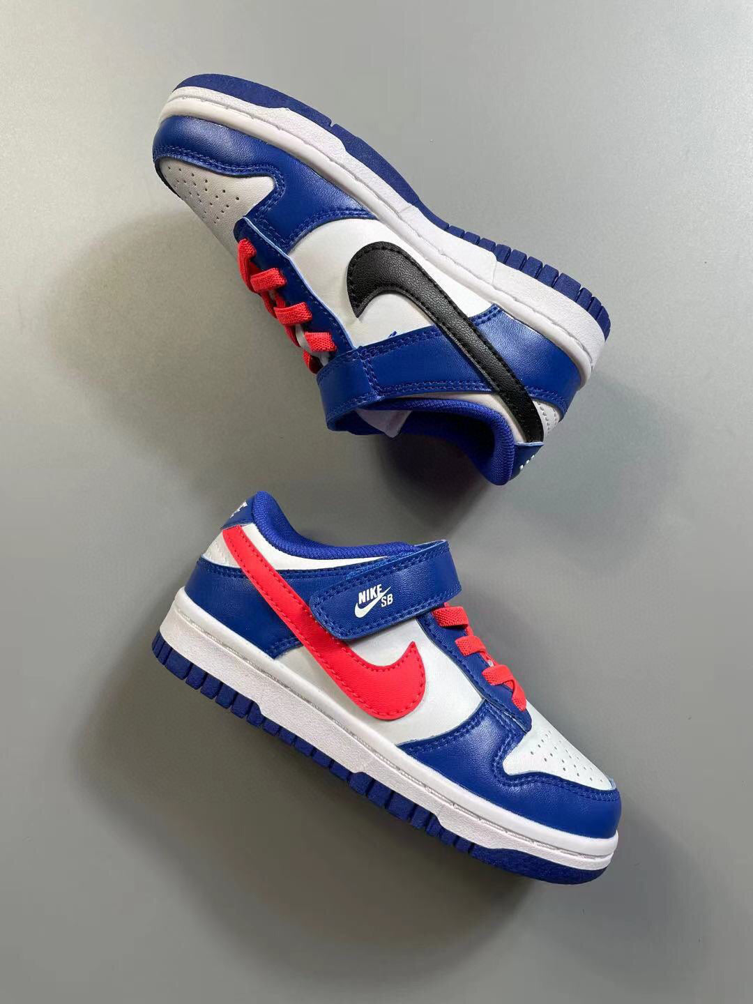 Nike SB single buckle sneakers" white, blue"