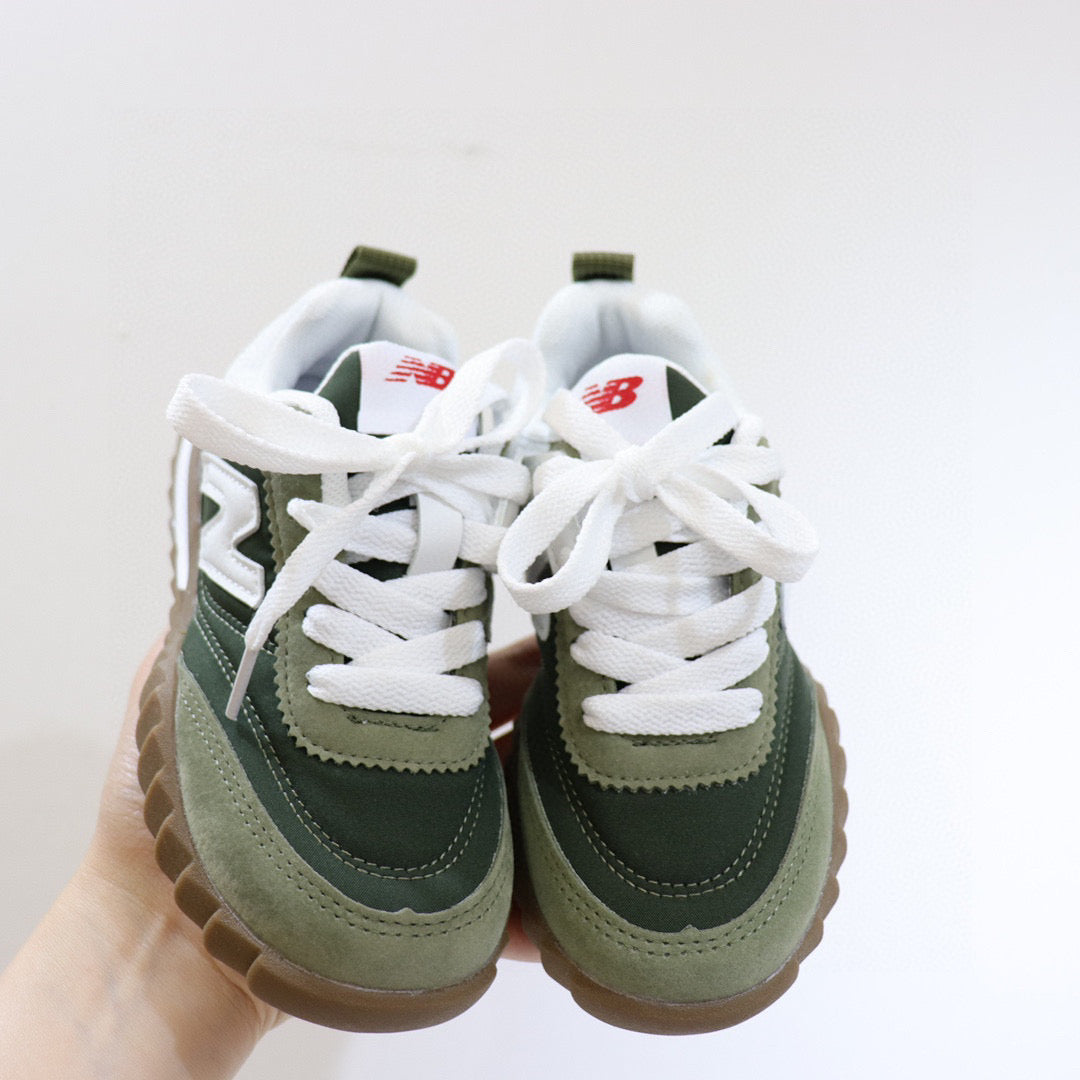 NB overseas version of the shoes" dark green"