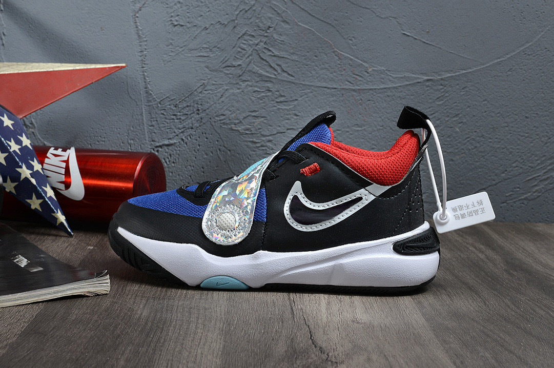 Nike's new UFO slip-on shoes for children" black"