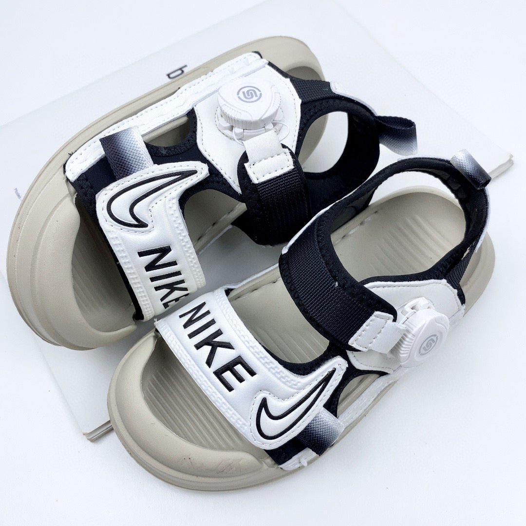 Nike Twist Lock Closed Toe Sandals "light gray, navy"