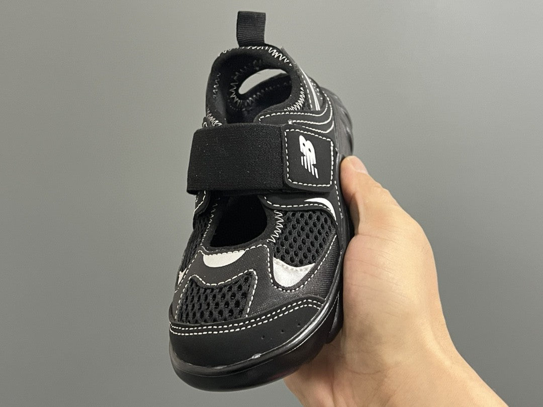 NB new 920 Mary Jane mesh stitching Velcro children's sandals" black"