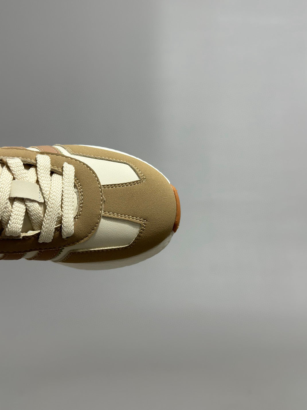 Adidas Popcorn Running Shoes" cream, beige"